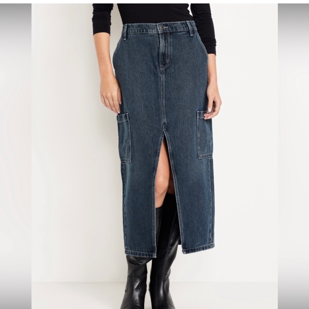 Old Navy Dark Blue Denim Skirt